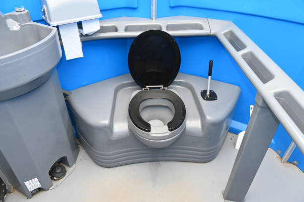 Portable Toilet Options We Offer in East Riverdale, MD